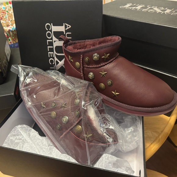 Australia Luxe Collective Angel Ultra Short Boots - Windsor - Picture 2 of 5